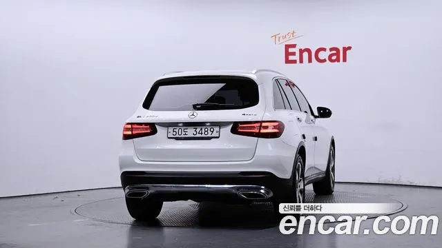Mercedes-Benz GLC-Class 2017 — фото 4
