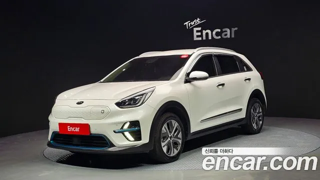 Kia Niro 2020 — фото 1