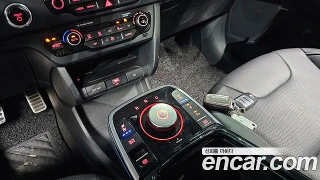 Kia Niro 2020 — фото 9