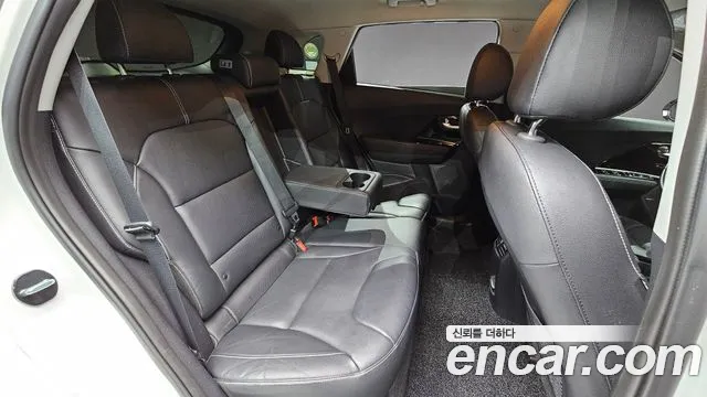 Kia Niro 2020 — фото 19