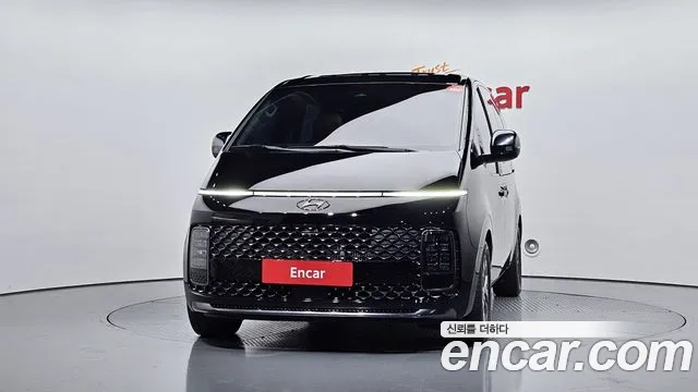 Hyundai Staria 2022 — фото 3