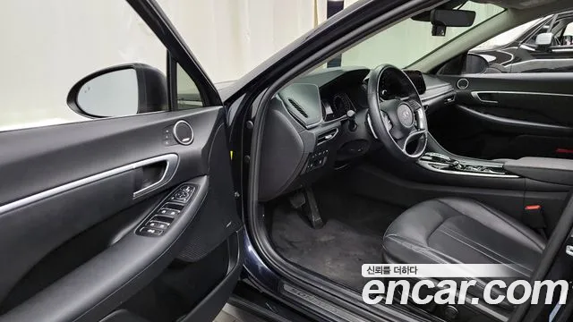 Hyundai Sonata 2021 — фото 10