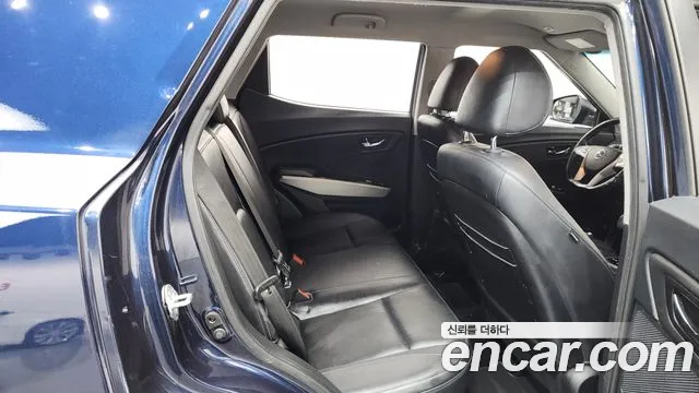 KG_Mobility_Ssangyong TIBOLI 2015 — фото 12