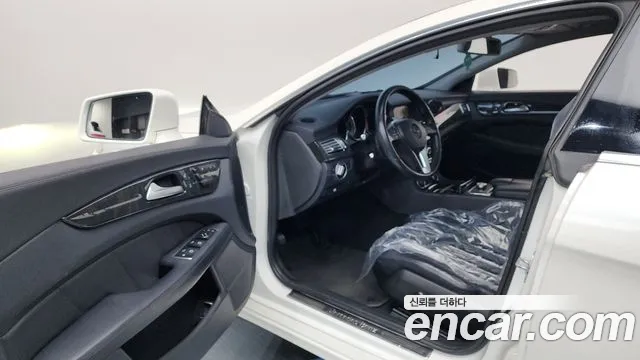 Mercedes-Benz CLS-Class 2014 — фото 10