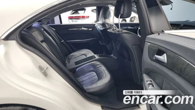Mercedes-Benz CLS-Class 2014 — фото 12