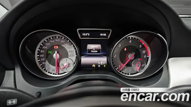 Mercedes-Benz GLA-Class 2015 — фото 8