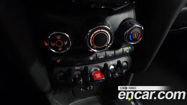 Mini Cooper 2015 — фото 16