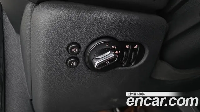 Mini Cooper 2015 — фото 18