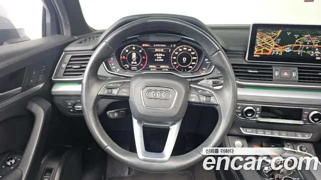 Audi Q5 2020 — фото 12