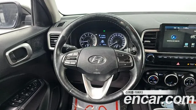Hyundai Venue 2020 — фото 15