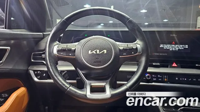 Kia Sportage 2022 — фото 13
