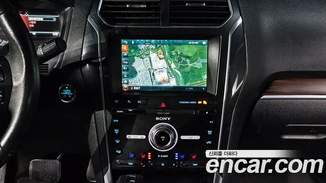 Ford Explorer 2018 — фото 14