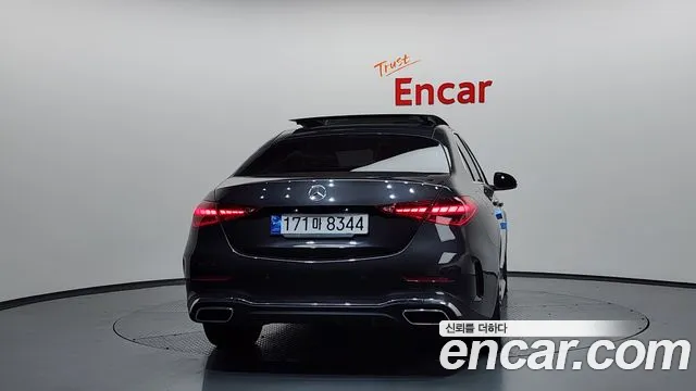 Mercedes-Benz C-Class 2022 — фото 3