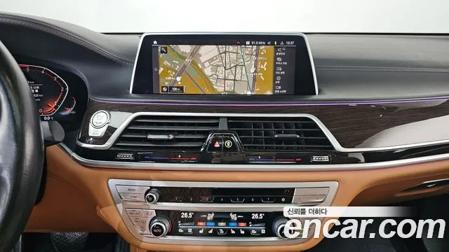 BMW 7-Series 2020 — фото 14