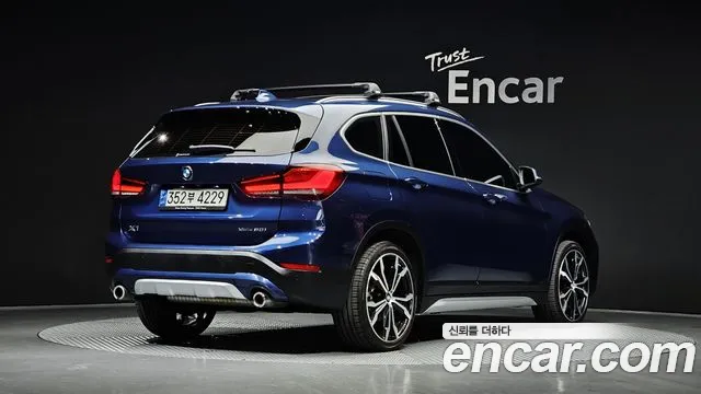 BMW X1 2021 — фото 2