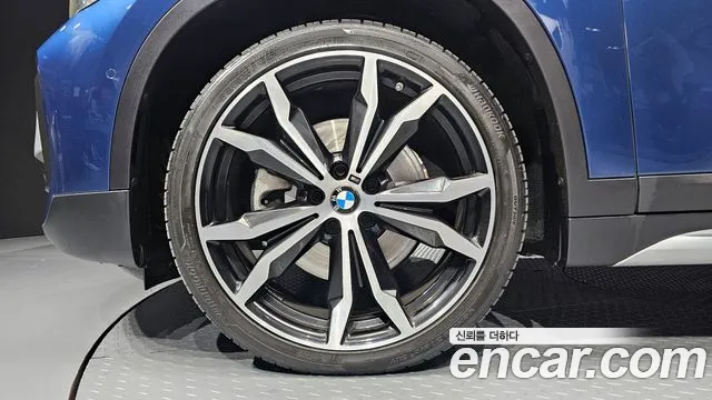 BMW X1 2021 — фото 5