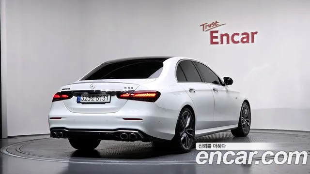 Mercedes-Benz E-Class 2021 — фото 2