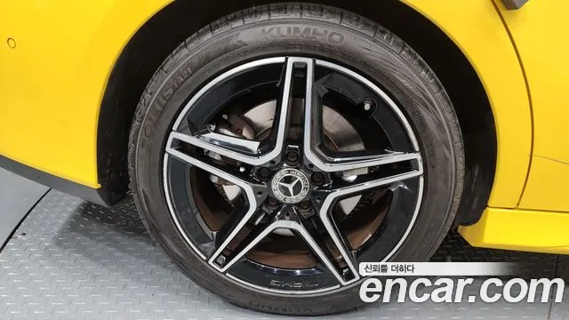Mercedes-Benz CLA-Class 2023 — фото 5
