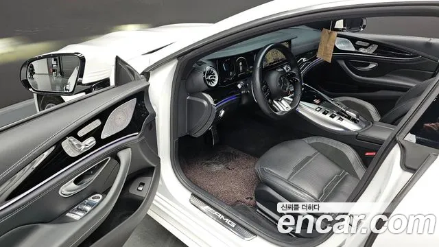 Mercedes-Benz AMG GT 2022 — фото 12