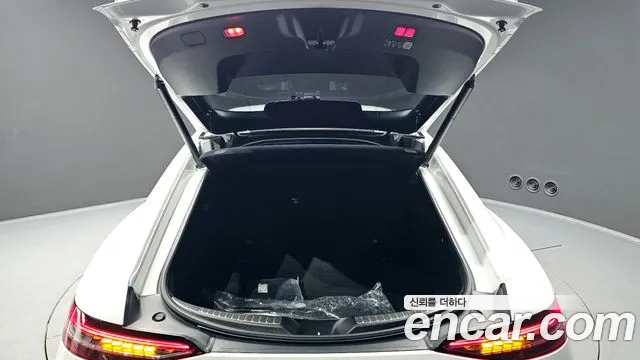 Mercedes-Benz AMG GT 2022 — фото 20