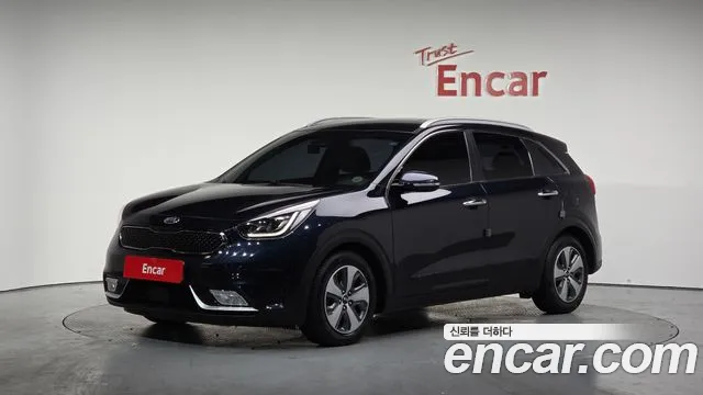 Kia Niro 2018 — фото 1