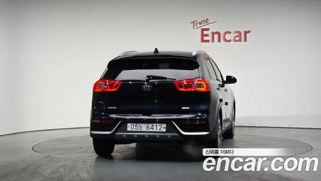 Kia Niro 2018 — фото 4