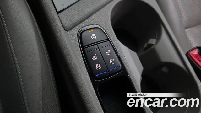 Kia Niro 2018 — фото 17