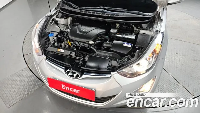 Hyundai AVANTE 2015 — фото 6