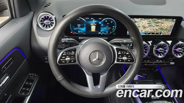Mercedes-Benz GLA-Class 2021 — фото 13