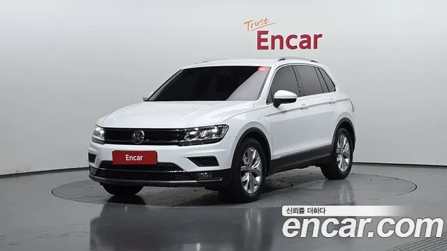 Volkswagen Tiguan 2020 — фото 1