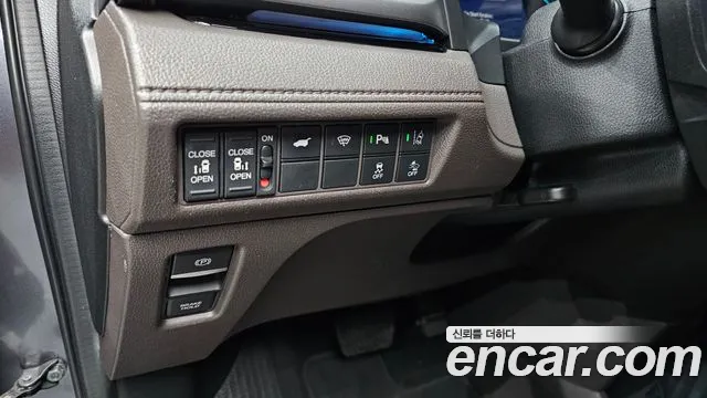 Honda Odyssey 2018 — фото 14