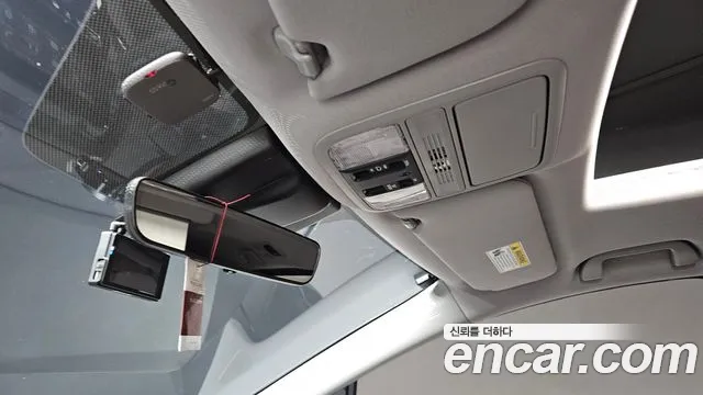 Honda Odyssey 2018 — фото 15