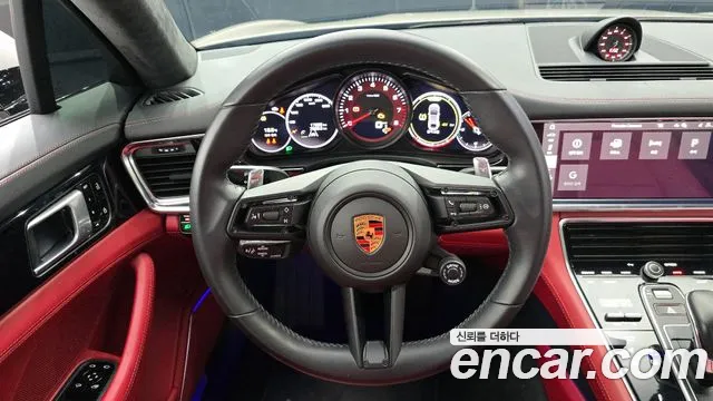 Porsche Panamera 2021 — фото 13