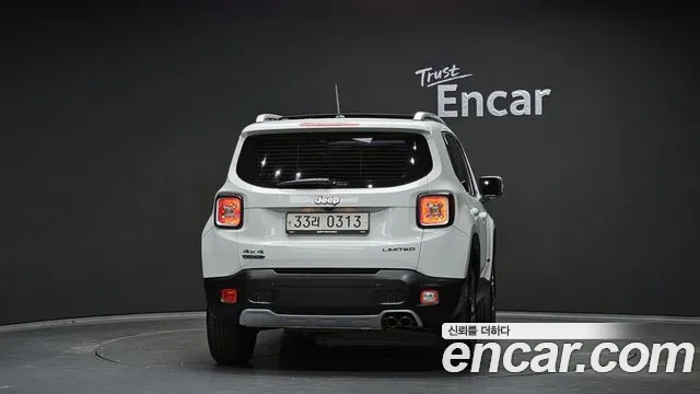 Jeep Renegade 2016 — фото 4