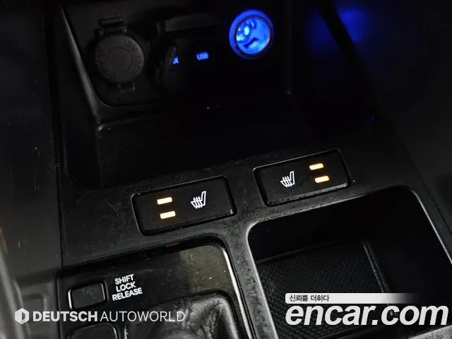 Hyundai Sonata 2013 — фото 18