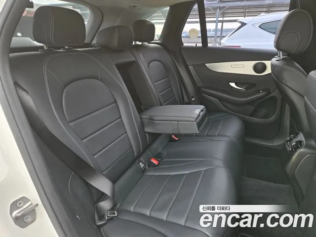 Mercedes-Benz GLC-Class 2018 — фото 19