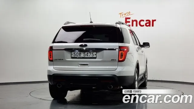 Ford Explorer 2015 — фото 4