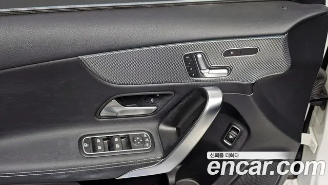 Mercedes-Benz A-Class 2021 — фото 18