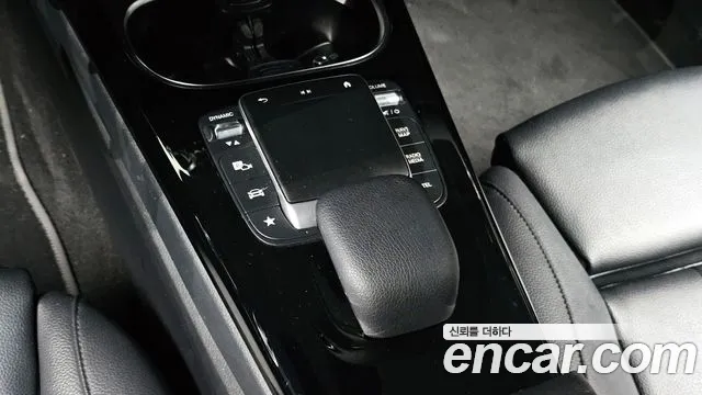 Mercedes-Benz A-Class 2021 — фото 20