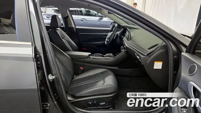Hyundai Sonata 2022 — фото 11