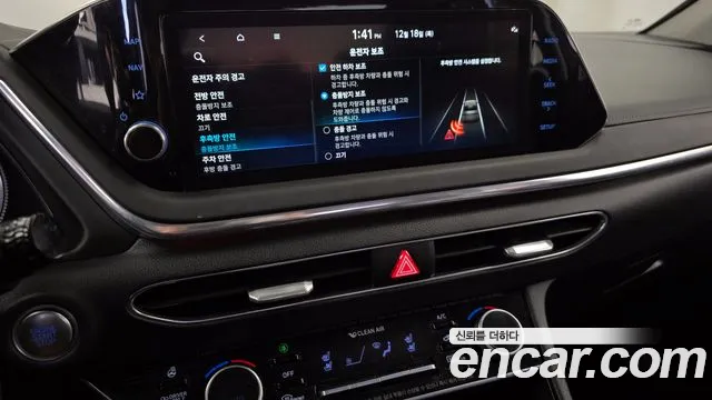 Hyundai Sonata 2022 — фото 16