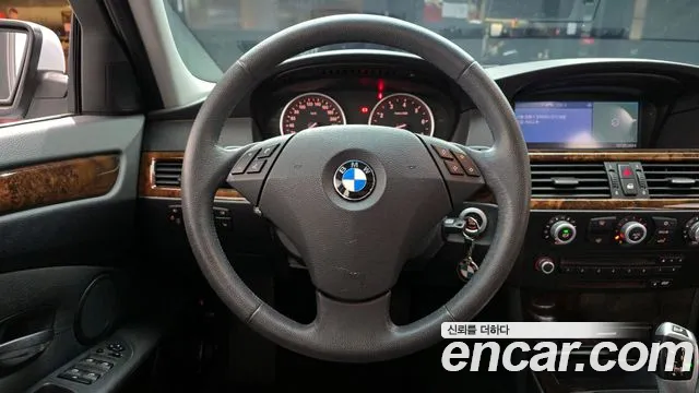 BMW 5-Series 2008 — фото 13
