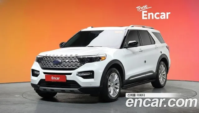 Ford Explorer 2022 — фото 20
