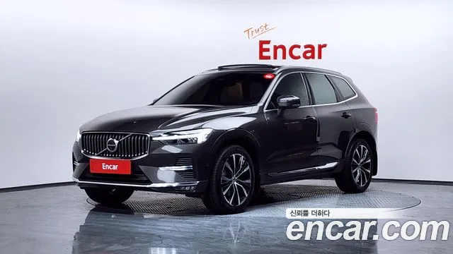 Volvo XC60 2024 — фото 1