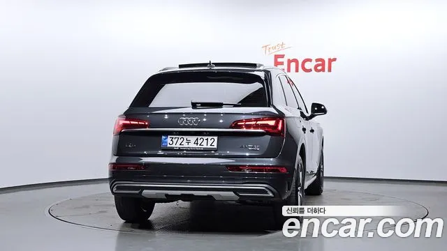 Audi Q5 2022 — фото 4