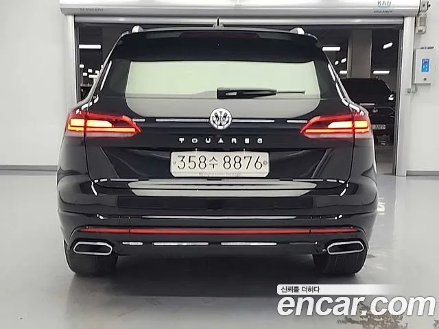 Volkswagen Touareg 2020 — фото 3