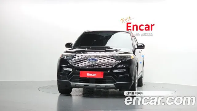 Ford Explorer 2021 — фото 3