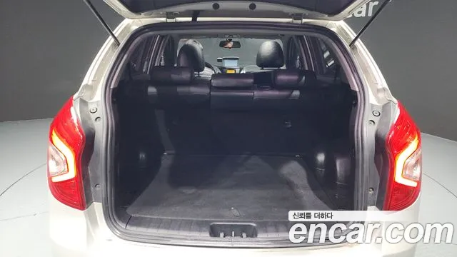 KG_Mobility_Ssangyong KORANDO 2014 — фото 20