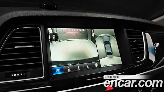 Hyundai Genesis 2016 — фото 15
