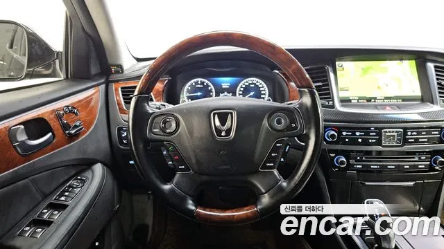 Hyundai Equus 2015 — фото 13